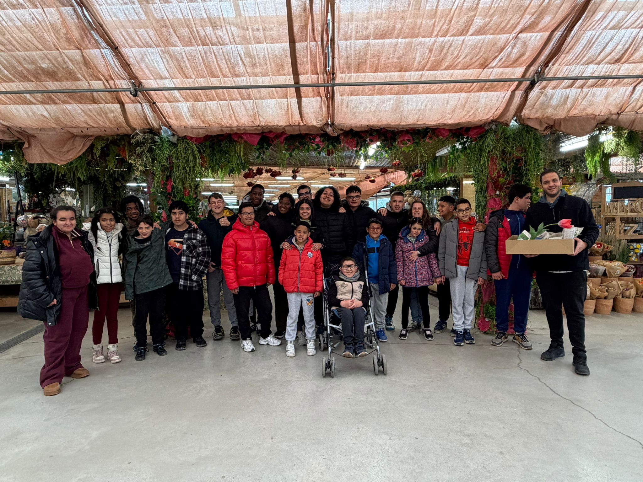 36ca956c-6d9d-42ec-a279-3faff9a3bc50 ACCIÓN ZINKERS: FLORES AZNAR